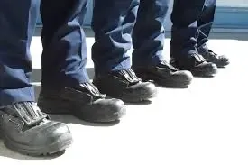 أحذية العمل والسلامة